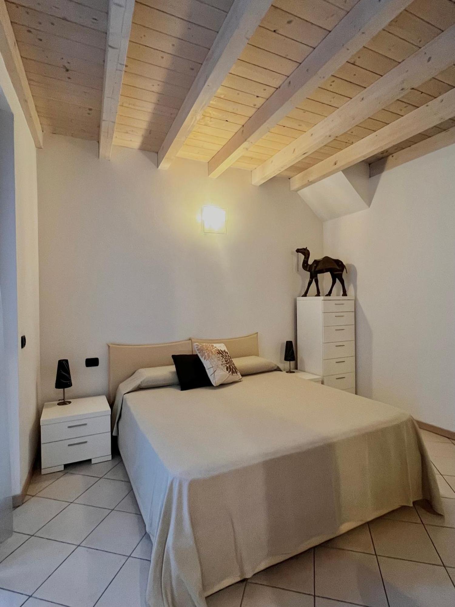 Rossi Lake Family Oliveto Lario Exterior foto
